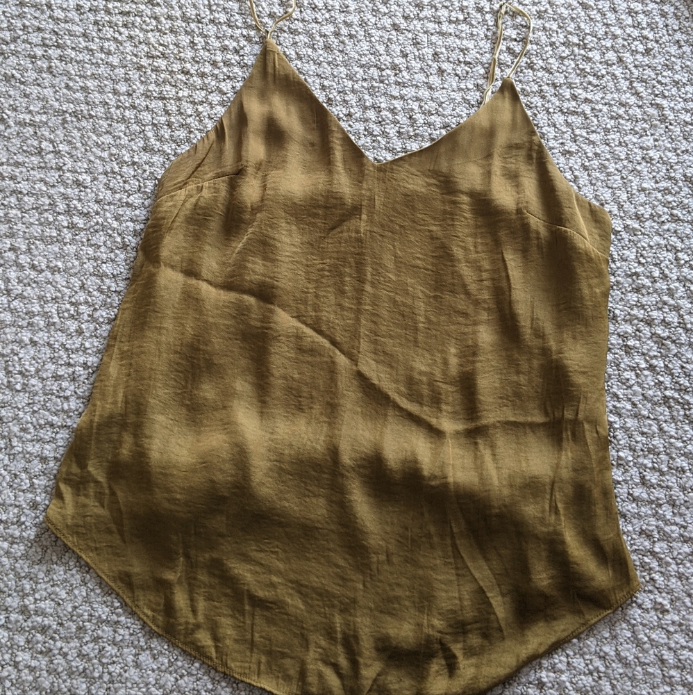 Silk tank